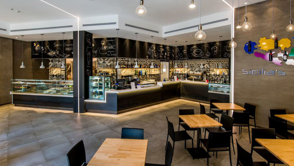 Sicilia's bar Outlet Village Agira