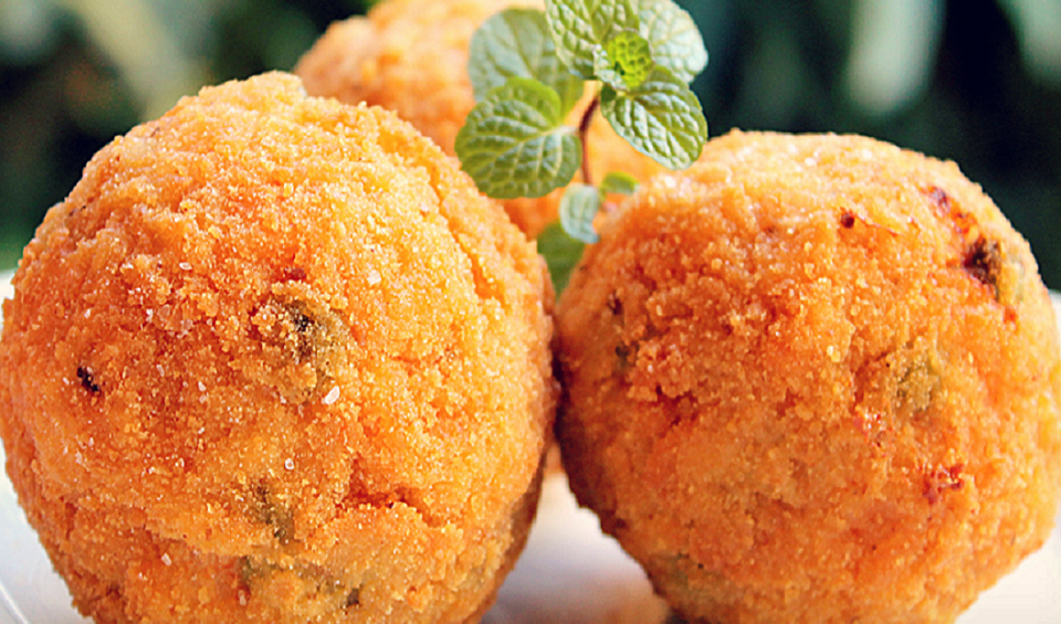 L’arancino, pietra miliare dello Street Food siciliano